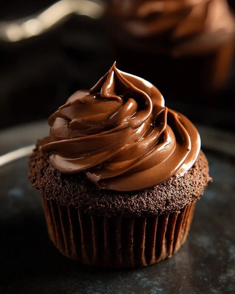 How-to-Make-Chocolate-Ganache-Frosting-Rich-and-Easy-Recipe