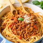 Spaghetti-Bolognese-Classic-Meat-Sauce-Pasta-Dinner-Recipe