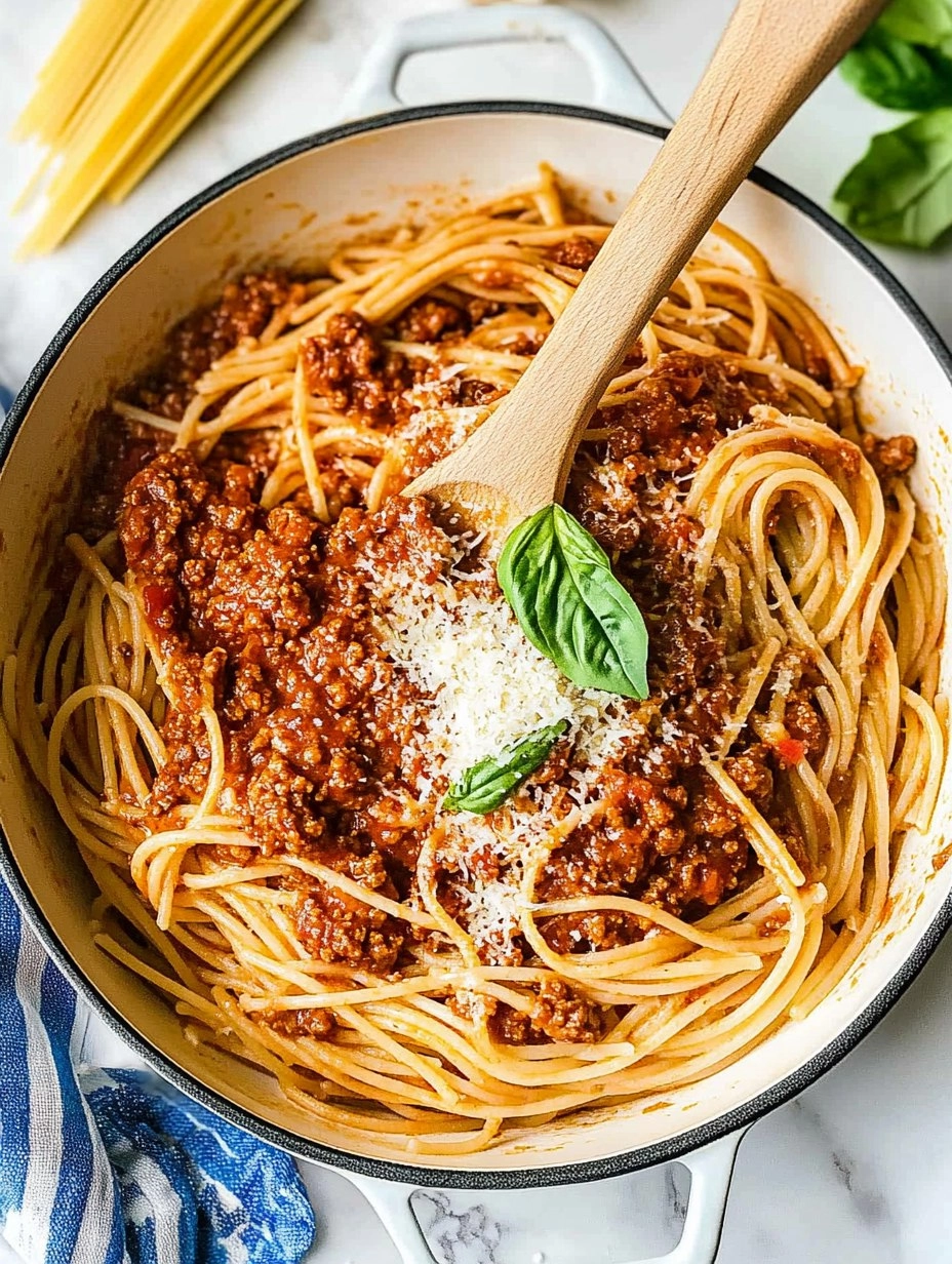 Spaghetti Bolognese | Classic Meat Sauce Pasta Dinner